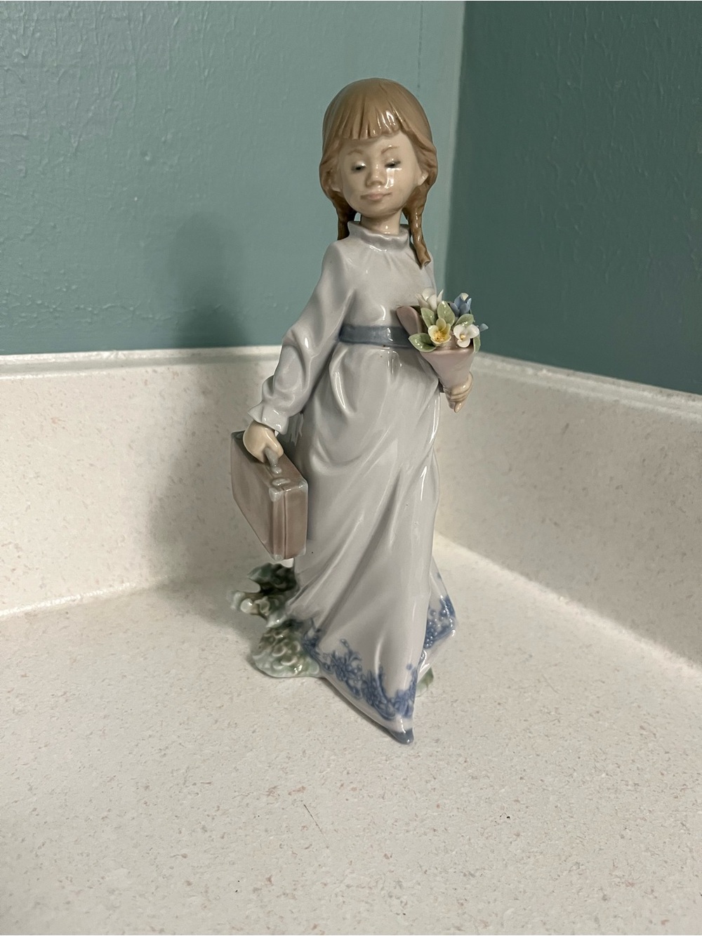 Lladro School Days figurine